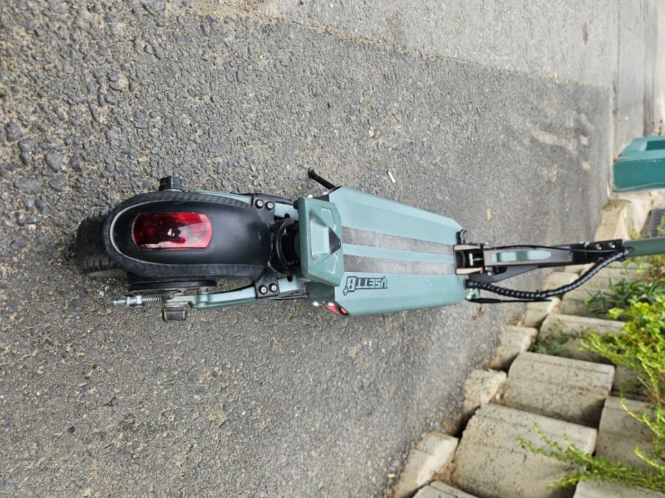 Vsett 8+ LG BATARYALİ 2 inci el