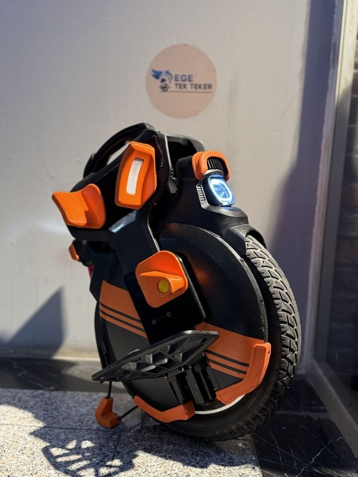 İnmotion V11Y ( 2 inci el )