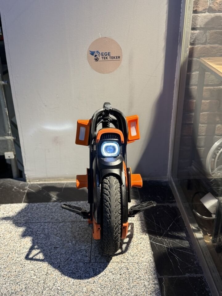 İnmotion V11Y ( 2 inci el )