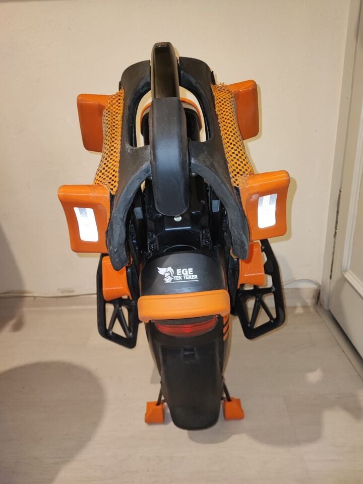 İnmotion V11Y ( 2 inci el )